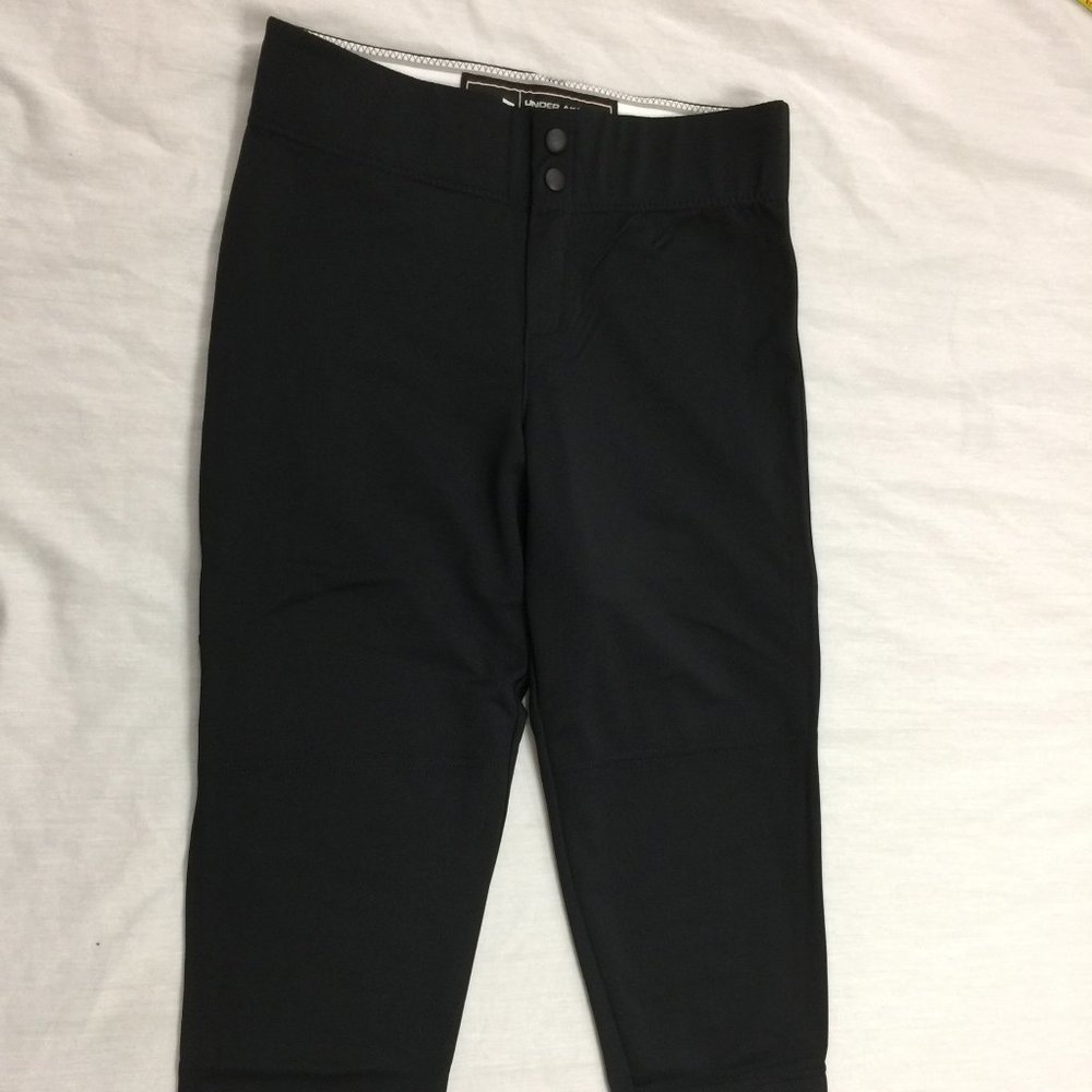 🐢🐢🐢 NWOT UNDER ARMOUR RBI LOW RISE WOMENS CAPRIS M 🐢🐢🐢